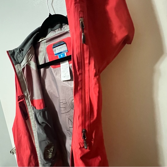 Columbia TITANIUM Onmi-Tech Jacket - Picture 6 of 16